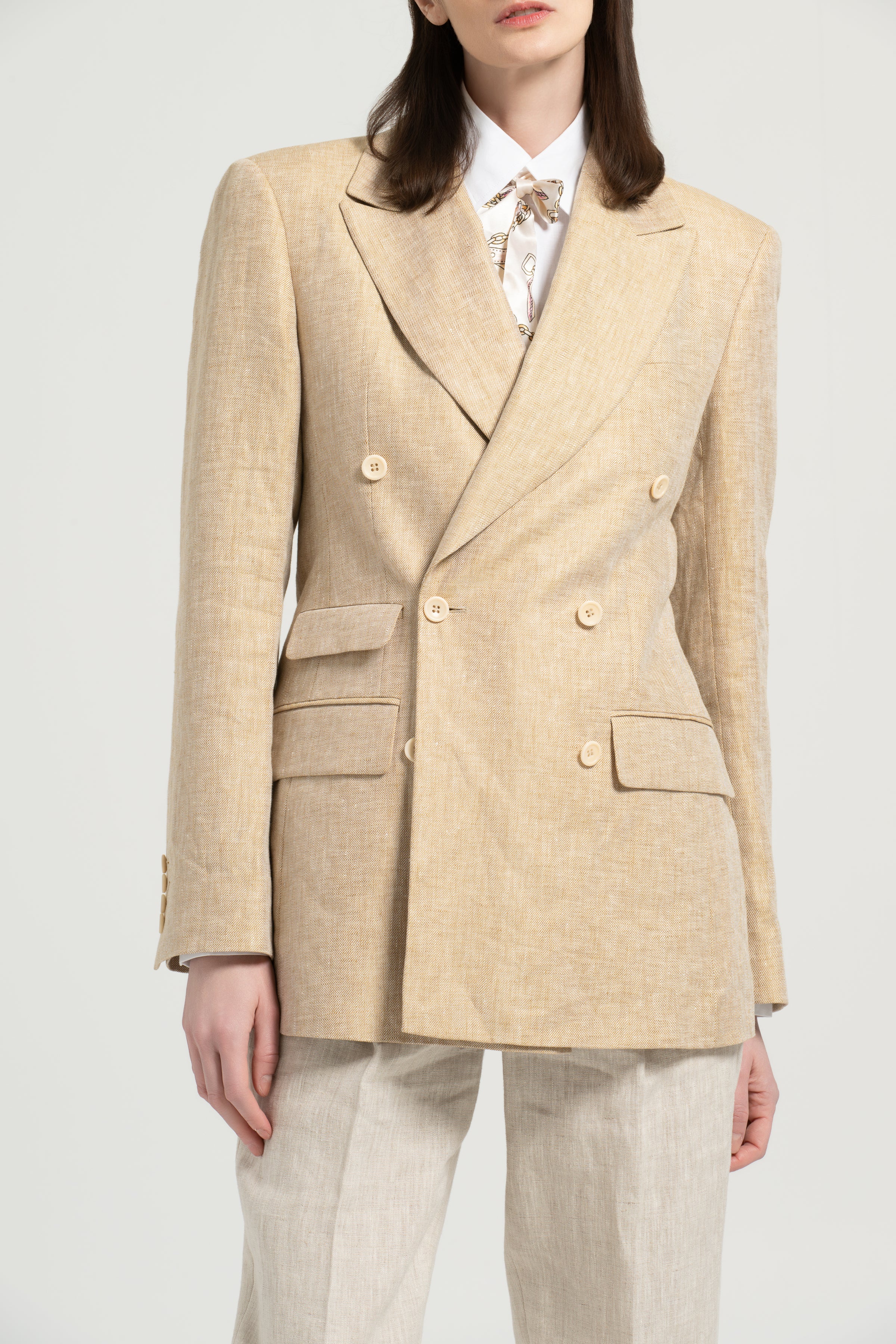 Double-Breasted Linen Peak Lapel Blazer